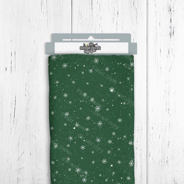 HP Christmas in Slytherin Green Snowflakes